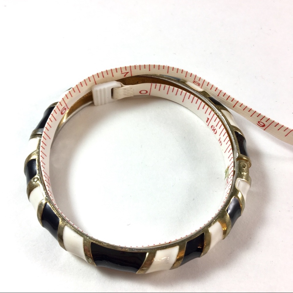 Enamel Crystal Bangle - Picture 5 of 5